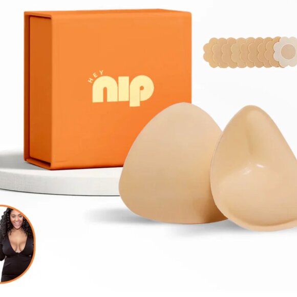 HeyNip Ultra Boost Inserts × 1 A / Beige - NEVER WORN sticky bra - Picture 1 of 7